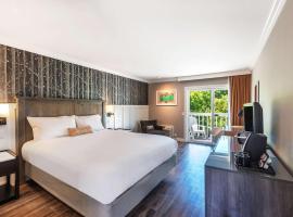 UpValley Inn & Hot Springs Napa Valley, Ascend Hotel Collection，位于卡利斯托加的酒店