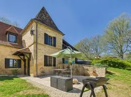 Jolie maison avec jacuzzi pour 8 personnes