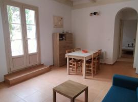 Gîte Les 2 oliviers，位于Canet的酒店