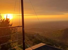 El prado glamping，位于比亚维森西奥的木屋