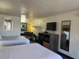 Motel 6 Cross Lanes, WV Goff Mountain Rd