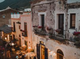 Boutique Hotel I Cinque Balconi，位于圣马里纳萨利纳的酒店