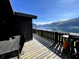 Stryn - Faleide - Cabin Fjord view