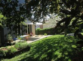 Versant de vigne，位于索恩河畔沙隆的带停车场的酒店