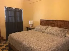 La Adornada Girasol