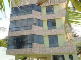 Apto Praia do Meio，位于圣若泽-迪里巴马尔的酒店