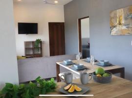 Tritón Apartment, ground floor and pool，位于巴拉德纳维达的酒店