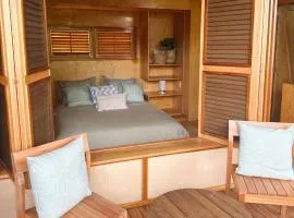 Casa Akaw at La Saladita