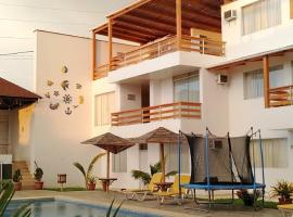 Prim Hotel Vichayito，位于维加伊托的酒店