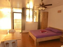 Richelita sunset resthous apartment，位于苏里高的酒店