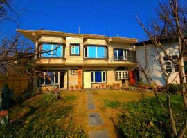 JMC Homestay，位于Kukri Ser的酒店