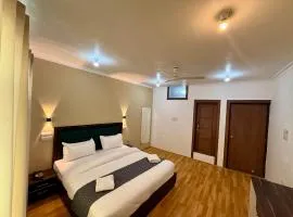 Hotel Alif Stay
