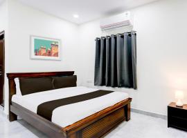 Super Collection O Vanasthalipuram，位于Surūrnagar的酒店