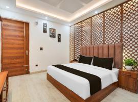 Super Townhouse Haridwar Road Near Rispana Pul Dehradun，位于德拉敦的酒店