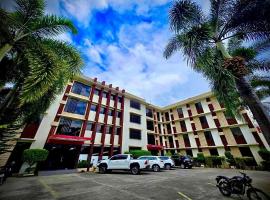 At The Pad Hotel and Resort，位于安吉利斯的酒店
