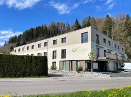 Hotel Swiss Bellevue Oberwangen，位于Oberwangen的酒店