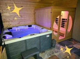 Gîte de charme L'Escale Des Sens sauna et jacuzzi privé sud Ardéche