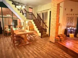 Frogs BNB Aviator's Bungalow