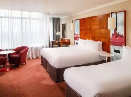 The Luxury Central Cardiff Signature Hotel By Belvilla，位于卡迪夫的酒店