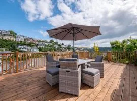 Townhouse With Garden, Parking & River Dart Views