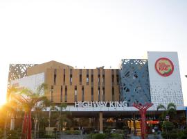 Hotel Highway King Bilaspur，位于古尔冈的酒店