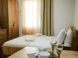 Apartments Djukic，位于蒂瓦特的酒店