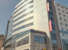 Hello Hotels Bucuresti Gara de Nord，位于布加勒斯特的酒店