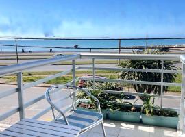 Apartamento frente al mar，位于马德普拉塔的酒店