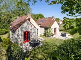 Vacation house with sunny garden near lake