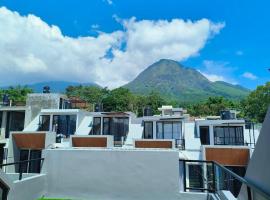 Villa Srikandi Caldera D5，位于特勒贡的酒店