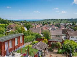 2BD Holiday Home Stunning views of the Sea & Gower，位于Killay的酒店