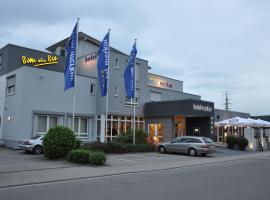 Hotel Merkur，位于兰施图尔的酒店
