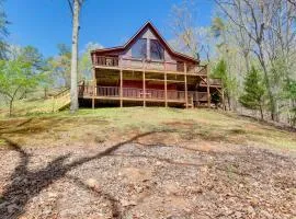 5 Mi to Cherokee Lake Pet-Friendly Cabin with Deck!