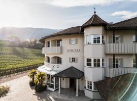 Lingers Suites & Residence，位于阿皮亚诺苏拉斯特拉达的酒店