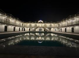 THE TRADE INTERNATIONAL HOTEL Jaipur，位于Bagru的酒店