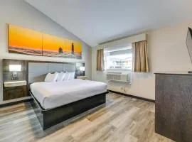 1 Mi to Lighthouse Beach: Port Huron Studio