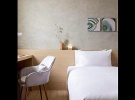 凝萃文旅 台南 新NCH-NingCui Hotel，位于台南的酒店
