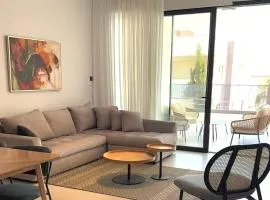 201 Lux Suite Tower206