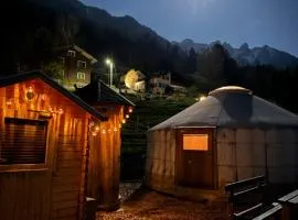 Jurte beim Lama- & Alpakahof Triesenberg