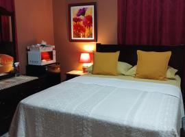 Ultimate Freedom Bed and Breakfast，位于Santa Cruz的酒店