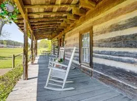 6 Mi to Scottsboro Apt with Furnished Porch