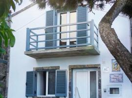 Casa Mamã e Papá，位于莫什泰鲁什的酒店