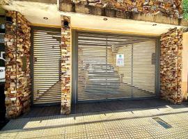 LU DORMIS Alquiler Temporario，位于科连特斯的酒店
