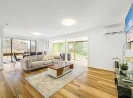 5BR Peaceful Oasis with Wifi Garage，位于霍恩斯比的酒店