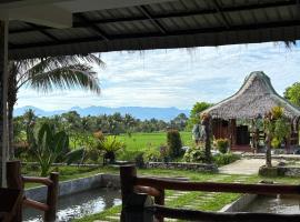 Sumatra Expedition Lodge，位于武吉拉旺的带停车场的酒店