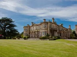 Errol Park - Stately Home & Views Sleeps 40