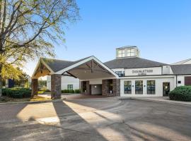 DoubleTree Suites by Hilton Hotel Huntsville South，位于亨茨维尔的酒店
