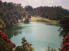 fulari home stay，位于Sari的酒店