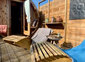 Kampari，位于Delfstrahuizen的豪华帐篷