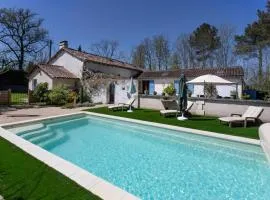 La Petite Maison d'Allemans - Piscine, Grand Jardin